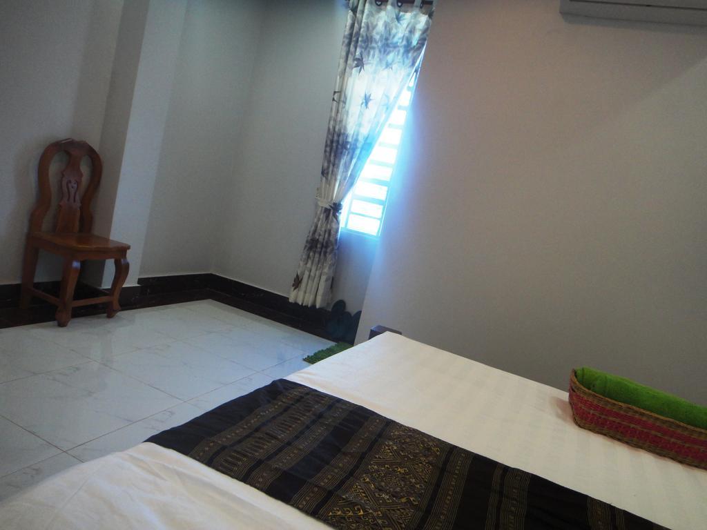 Marany Pensión Kampot Exterior foto