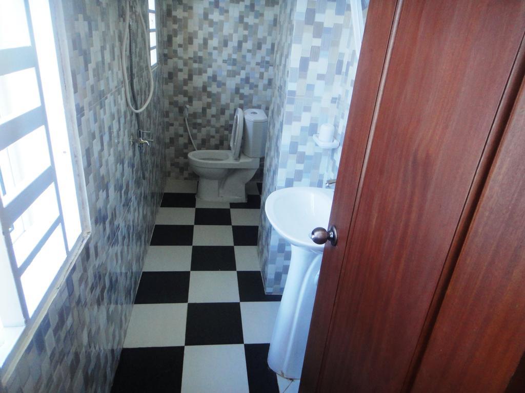 Marany Pensión Kampot Habitación foto